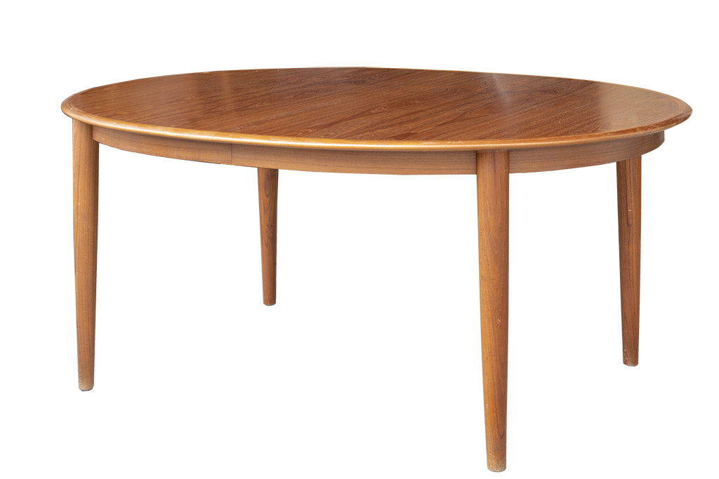 שולחן אובאלי לפינת אוכל